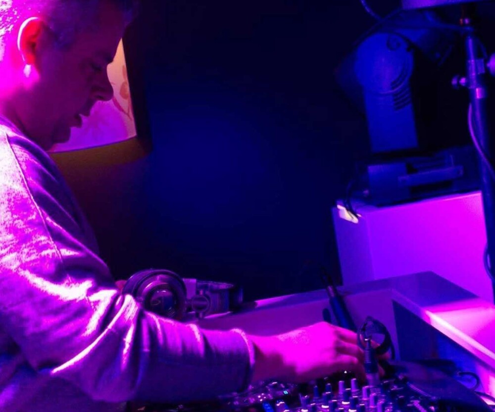 DJ Rob